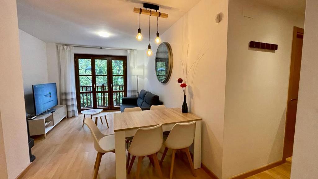 B20 - Resid. La Coma 1º - Villmor Lägenhet Benasque Exteriör bild